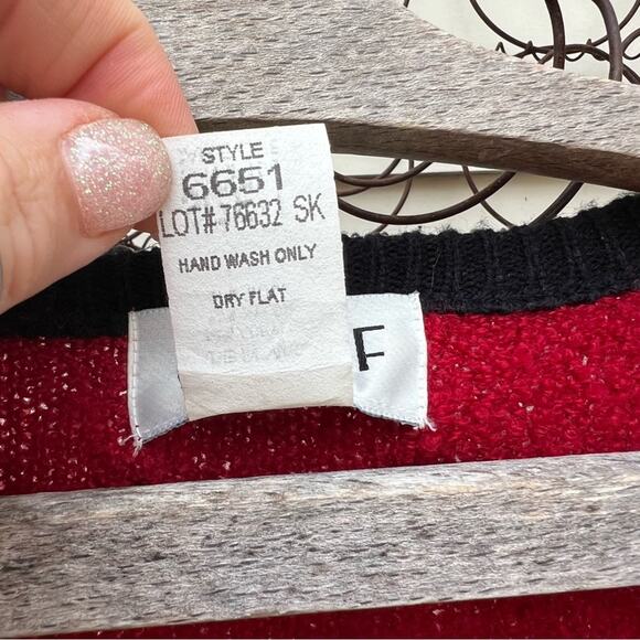 Vintage Graff Red Wool Blend Floral Embroidered Beaded Sweater Vest LARGE - Picture 4 of 6